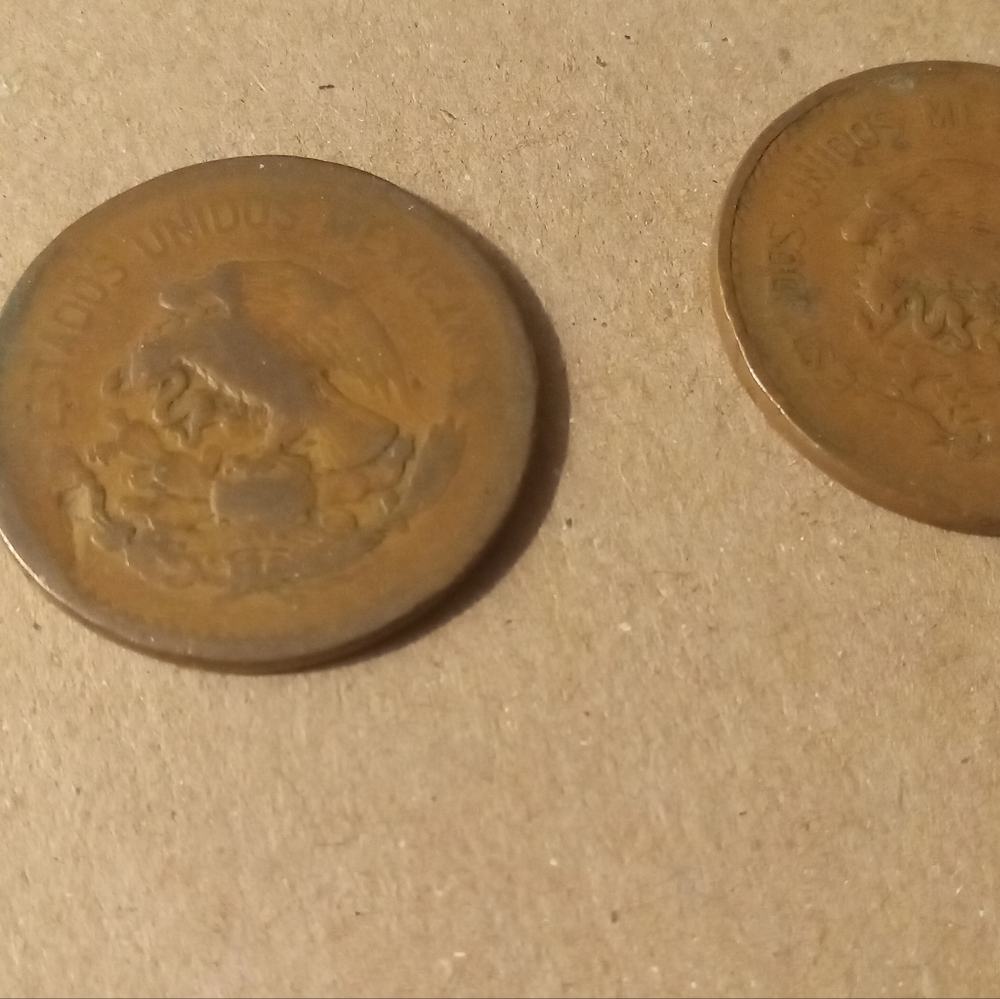 20 Centavos Coin Set - Picture 4 of 9